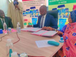 Signature de la convention de financement de 500 millions FCFA au profit du Réseau des m Groupements des Femmes de Développement de Kaolack